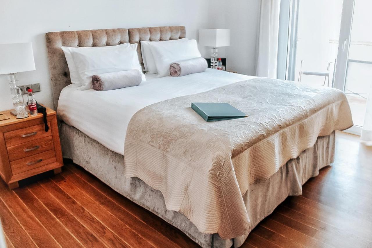 The Residence By The Beach House Μαρμπέλλα Εξωτερικό φωτογραφία
