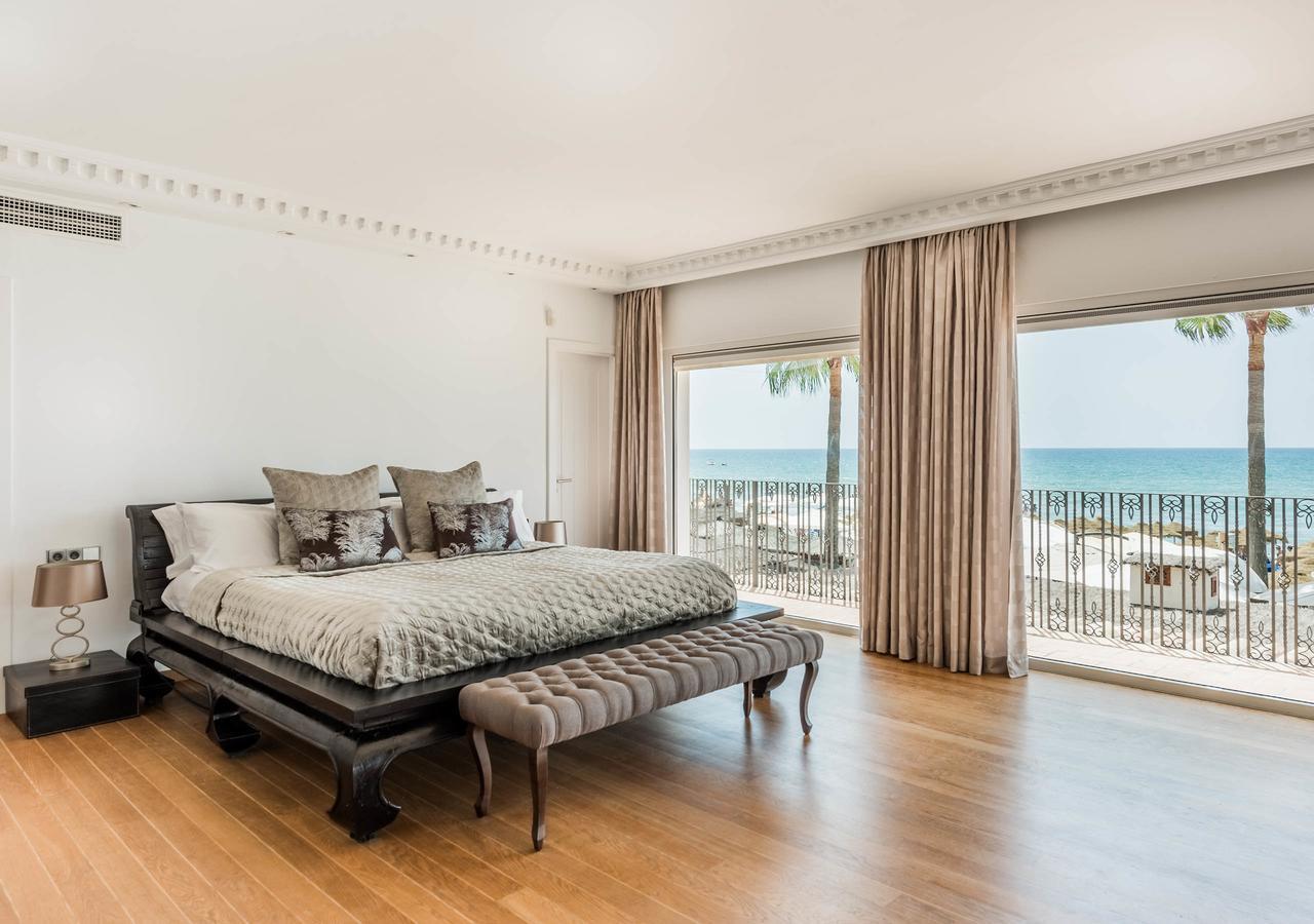 The Residence By The Beach House Μαρμπέλλα Εξωτερικό φωτογραφία