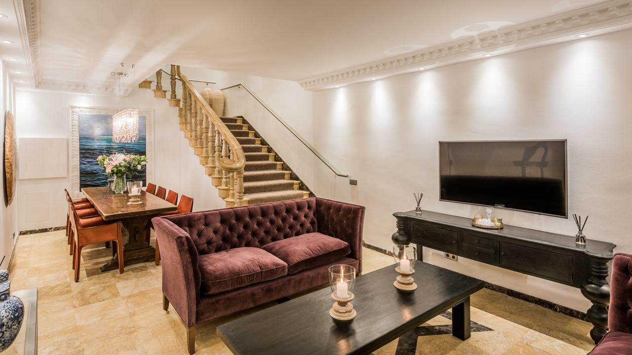The Residence By The Beach House Μαρμπέλλα Εξωτερικό φωτογραφία